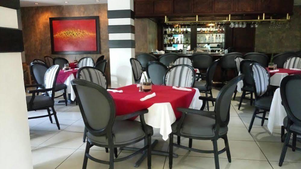 Siesta Hotel And Casino Antiguo Cuscatlan Екстер'єр фото