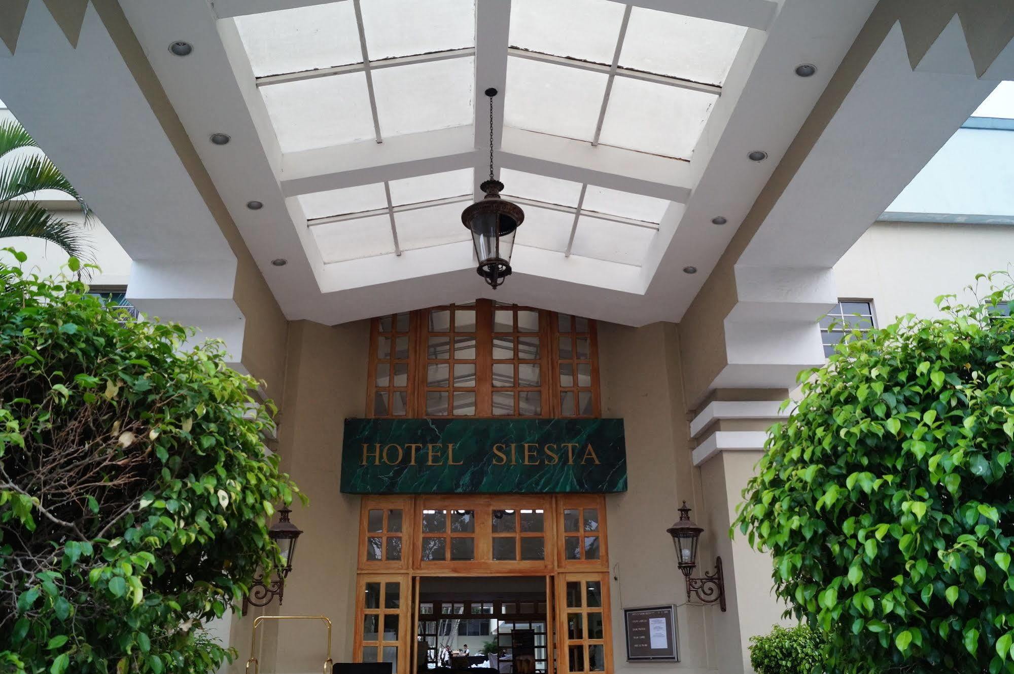 Siesta Hotel And Casino Antiguo Cuscatlan Екстер'єр фото